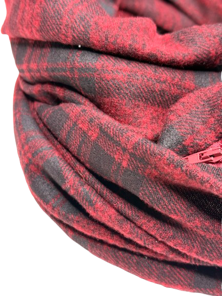 Redwood Lodge — Pocket Scarf