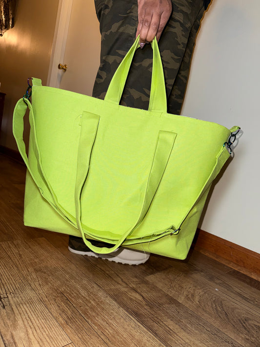 Ari-Day Tote